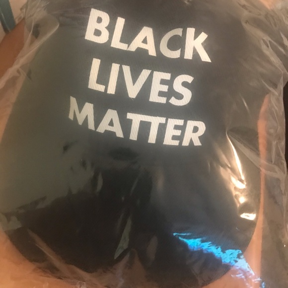 Meet your Posher, Nitria - Picture 8 of 10